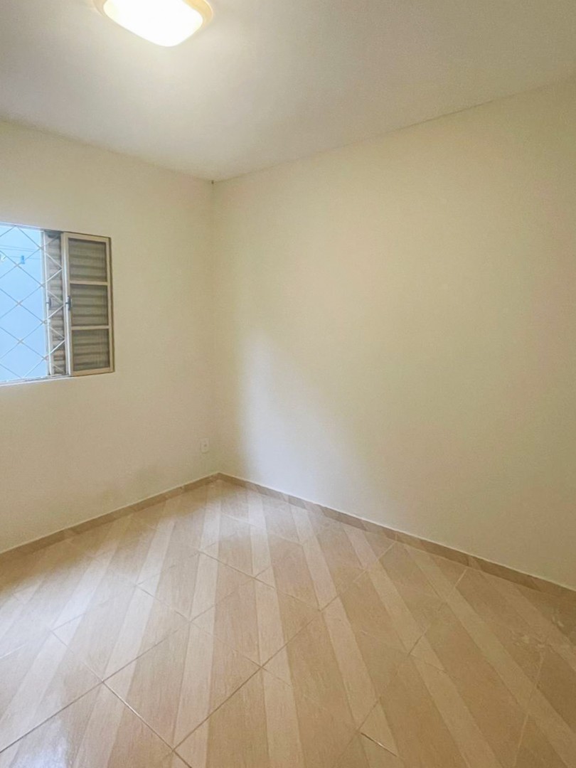Casa Residencial para venda no bairro Professora Hilda Mandarino de Londrina - Foto 7