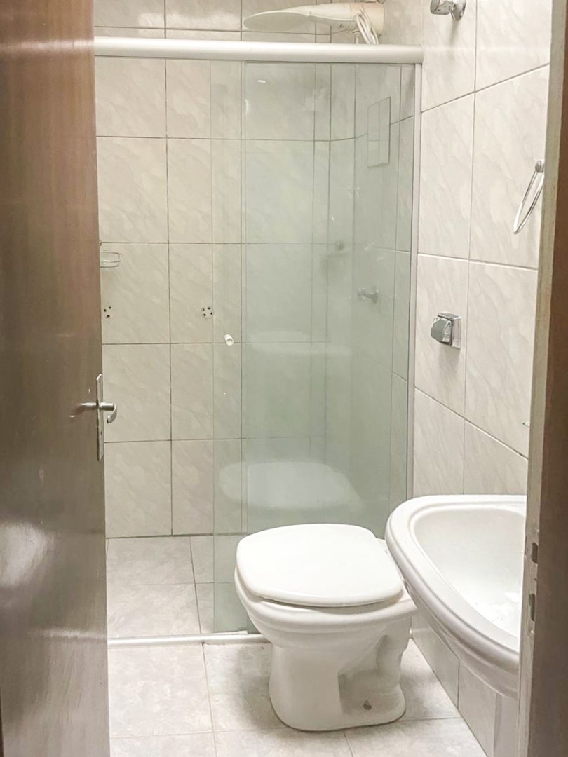 Casa Residencial para venda no bairro Professora Hilda Mandarino de Londrina - Foto 8