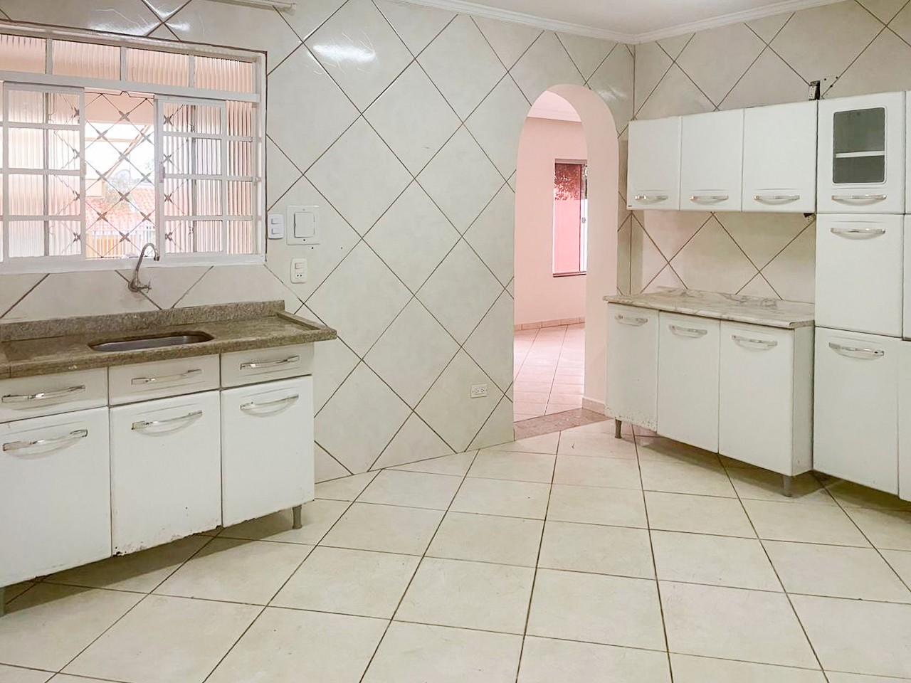 Casa Residencial para venda no bairro Professora Hilda Mandarino de Londrina - Foto 11