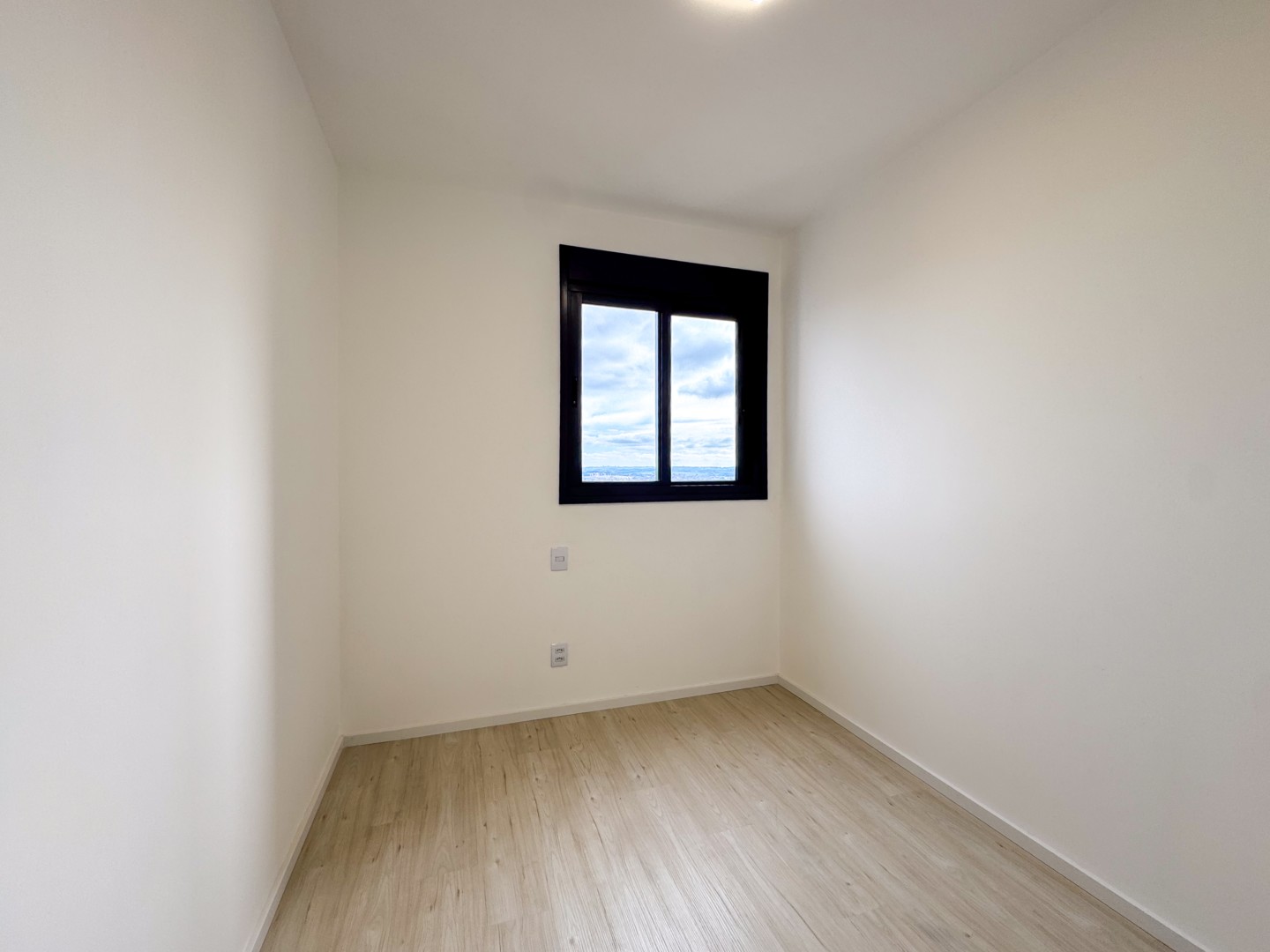 Apartamento para locação no bairro Gleba Fazenda Palhano de Londrina - Foto 16