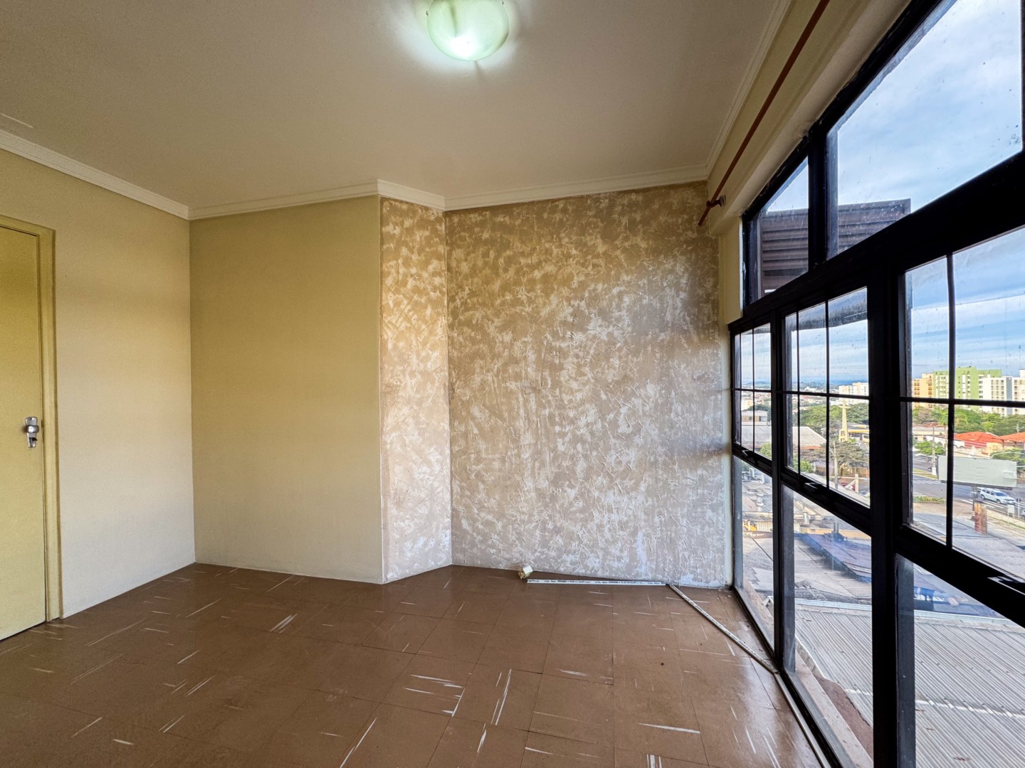 Sala/Conjunto Comercial para alugar em Centro, Londrina — Portal Chave Fácil