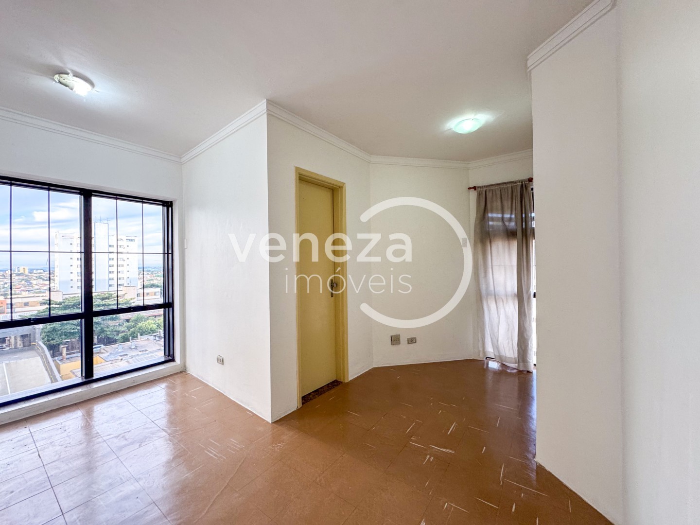 Sala para locação no bairro Centro de Londrina - Foto 13