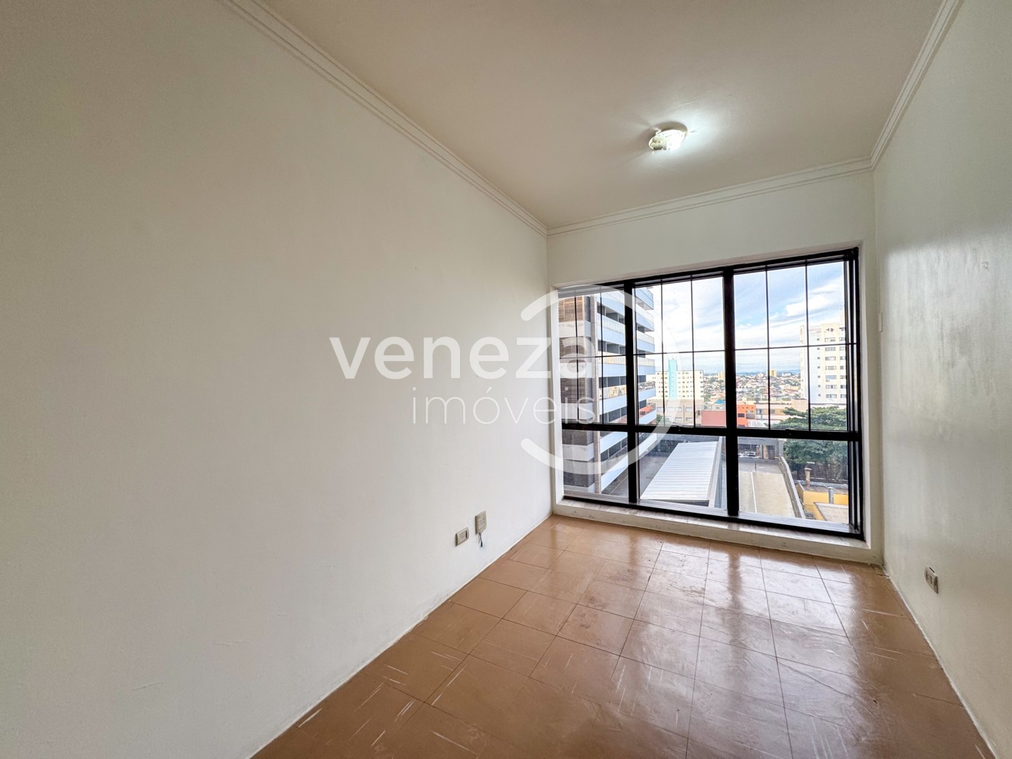 Sala para locação no bairro Centro de Londrina - Foto 17