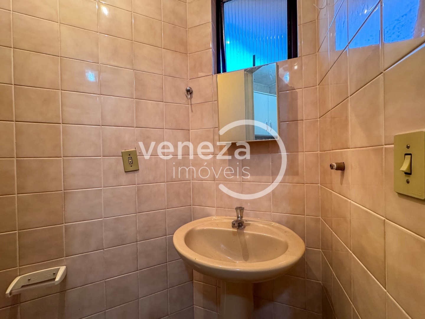Sala para locação no bairro Centro de Londrina - Foto 22