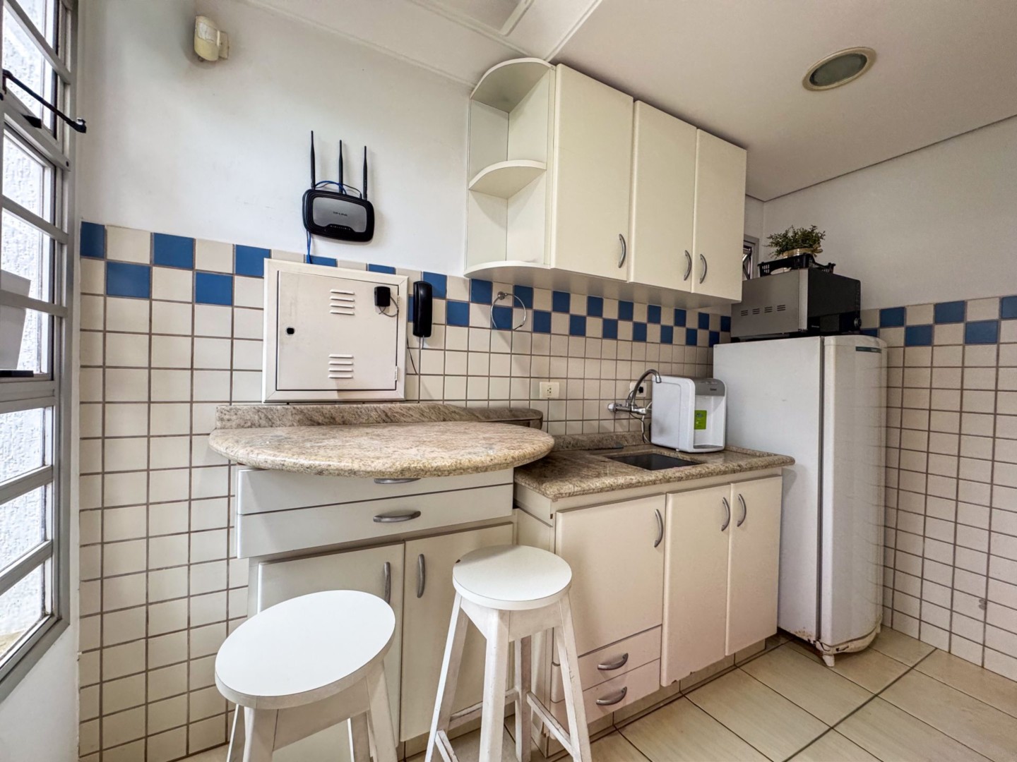Prédio Comercial para locação no bairro Guanabara de Londrina - Foto 11