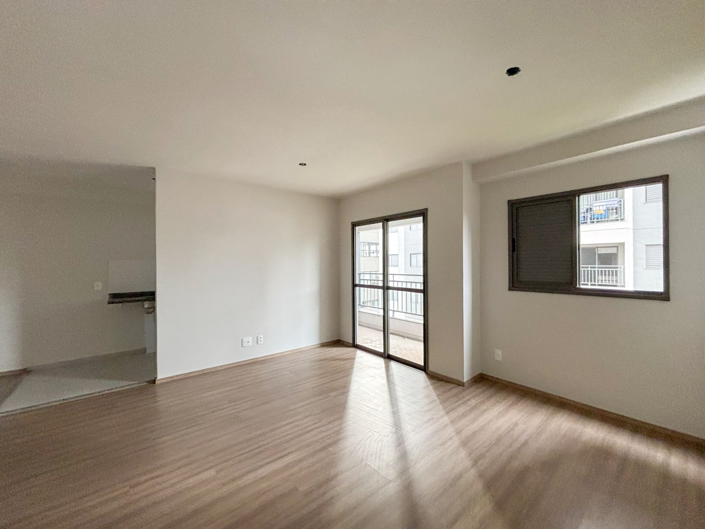Apartamento para alugar em Aurora, Londrina — Portal Chave Fácil