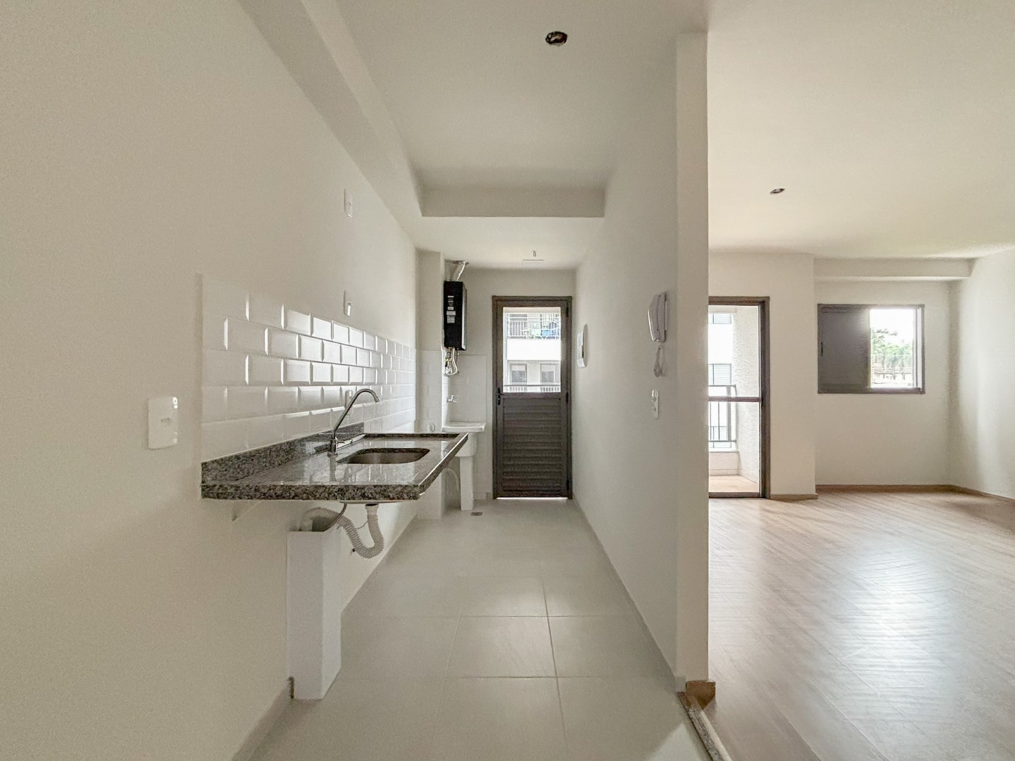 Apartamento para locação no bairro Aurora de Londrina - Foto 6