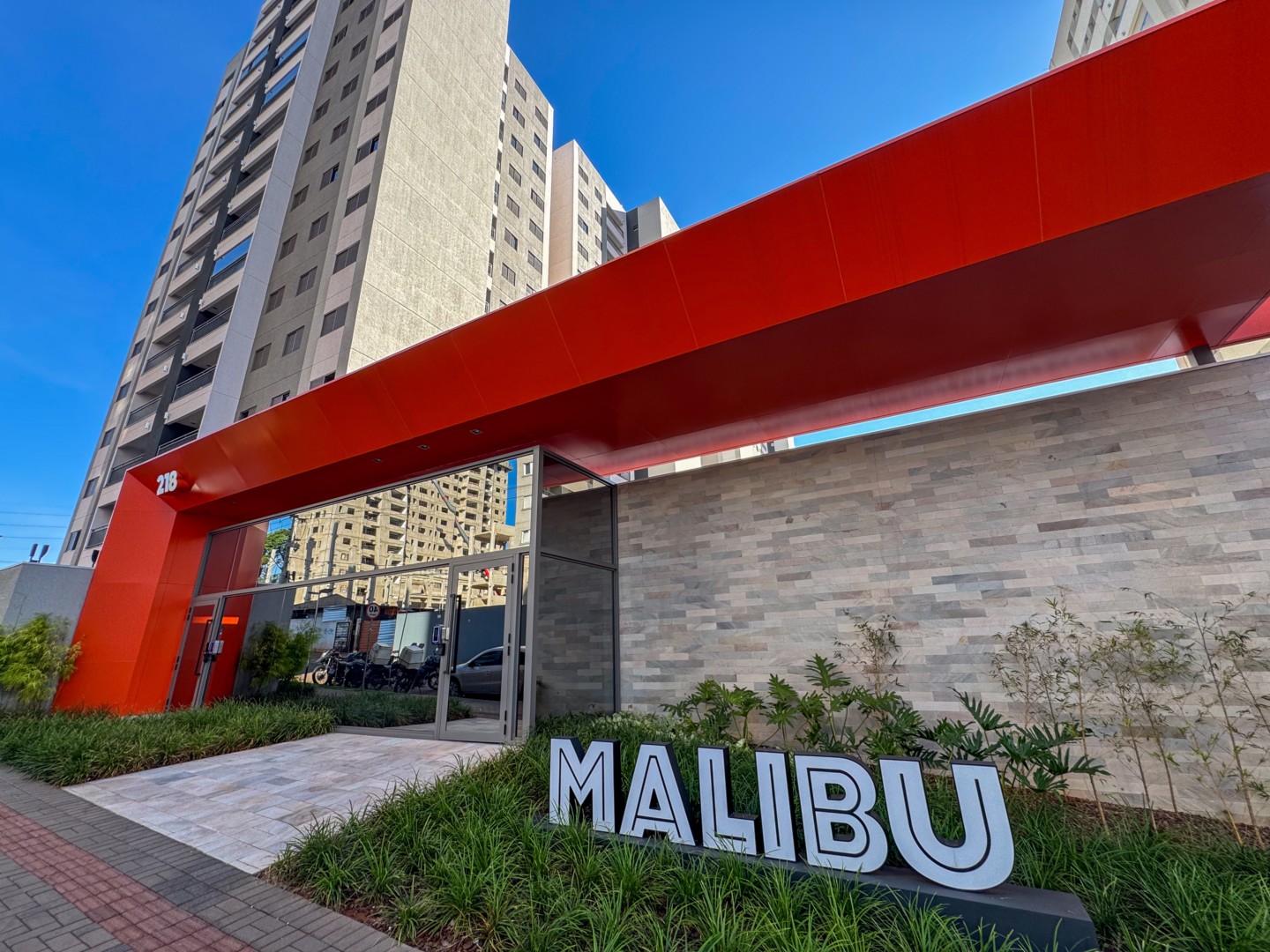 Apartamento para locacao no Aurora em Londrina com 98m² por R$ 2.300  - Foto 1