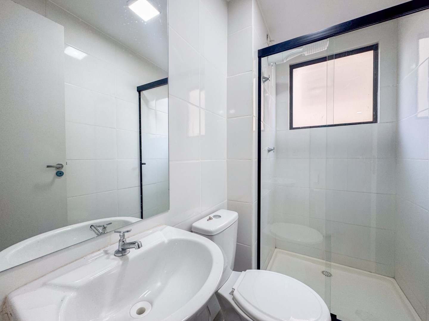 Apartamento para venda no bairro Jardim Maria Celina de Londrina - Foto 15