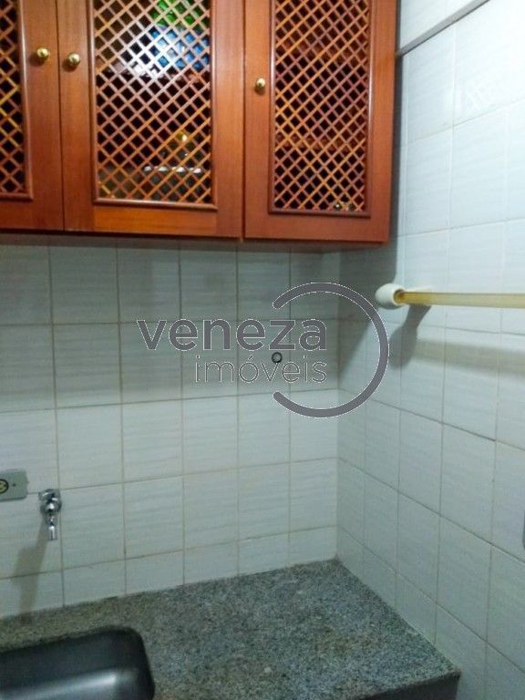 Sala para venda no bairro Centro de Londrina - Foto 6