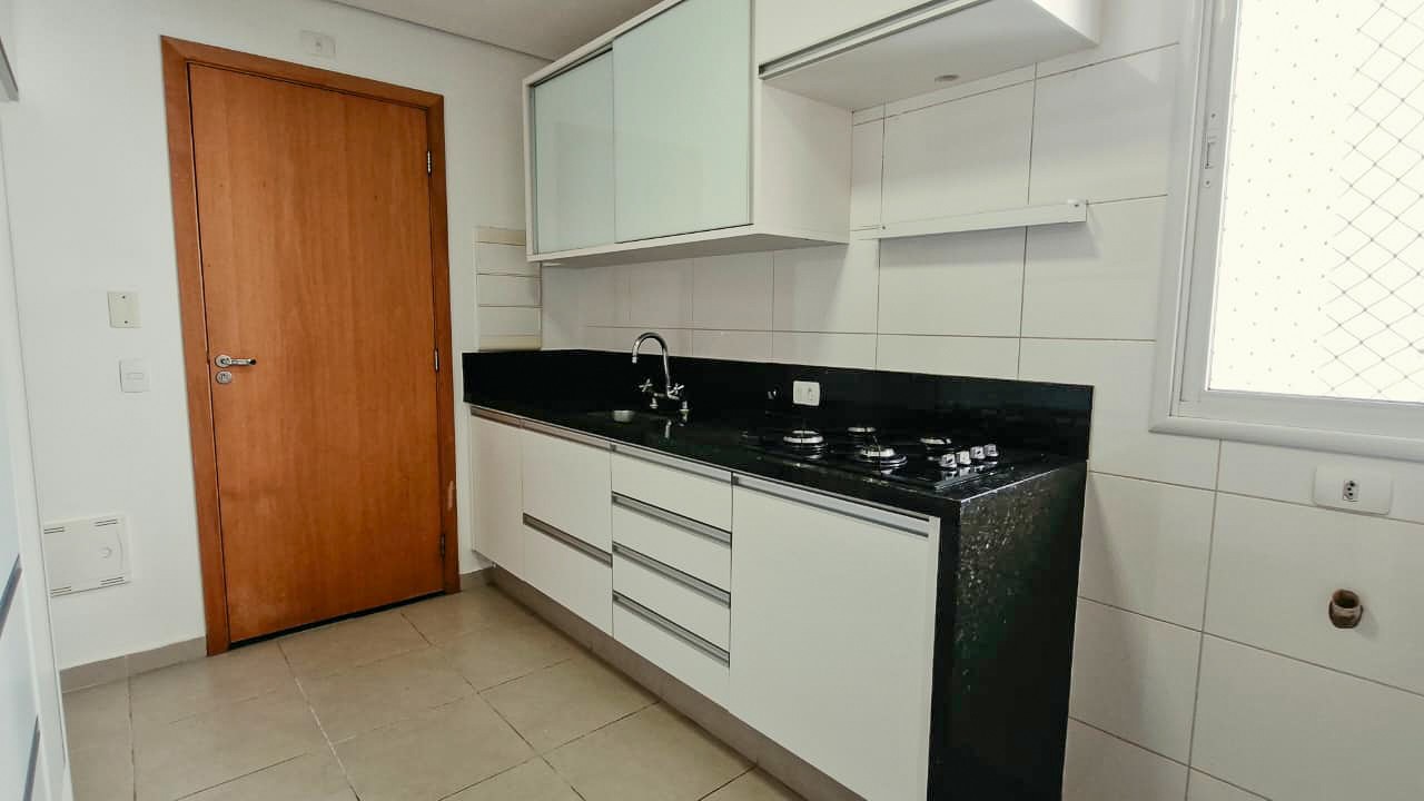 Apartamento para locação no bairro Centro de Londrina - Foto 16