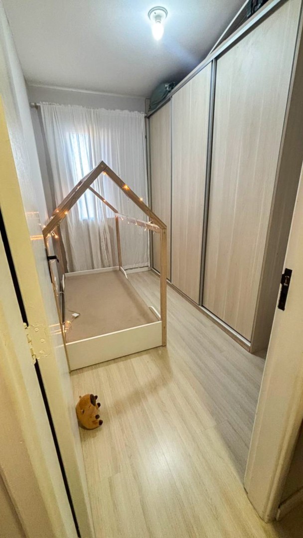 Apartamento para venda no Jardim Nacoes Unidas em Londrina com 73m² por R$ 225.000  - Foto 2
