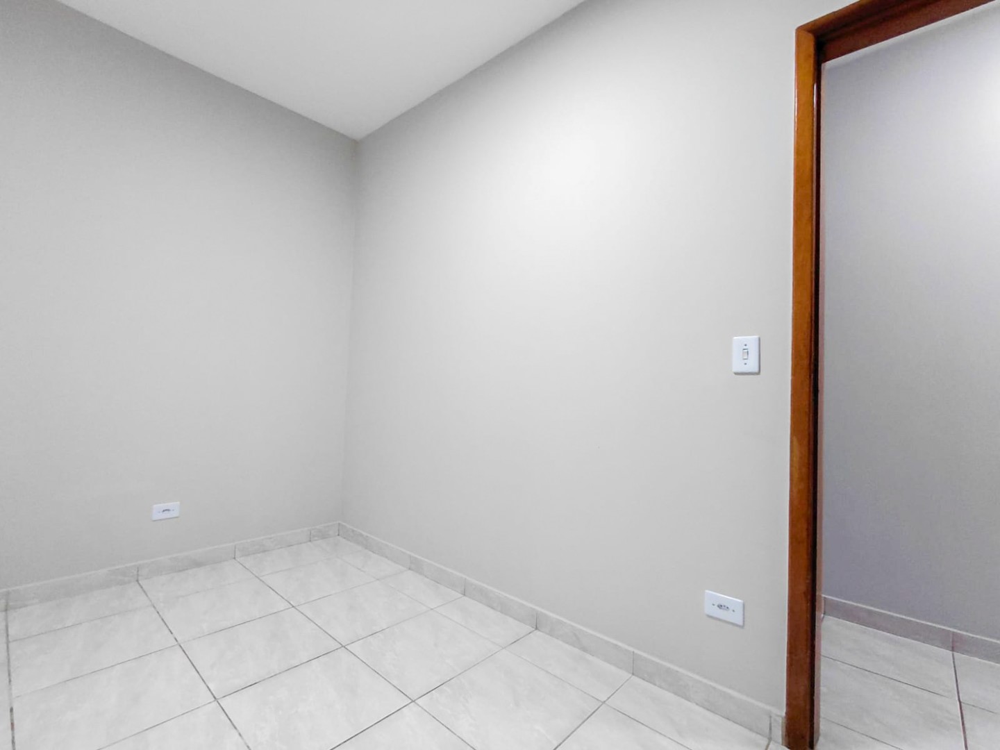 Casa Residencial para venda no bairro Jardim Palmeiras de Londrina - Foto 9