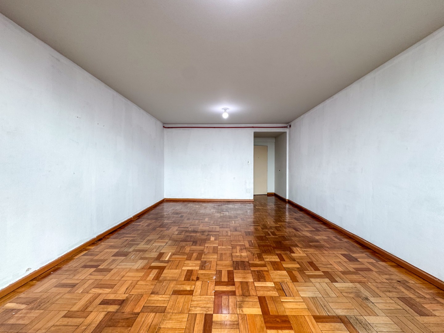 Sala para locação no bairro Centro de Londrina - Foto 7
