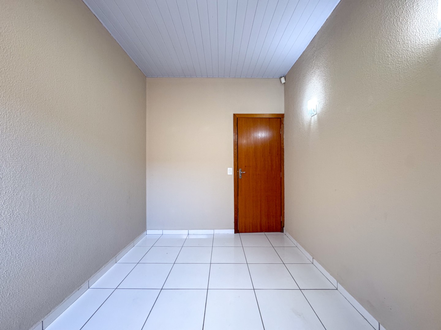 Casa Comercial para locação no bairro Jardim Londrilar de Londrina - Foto 14