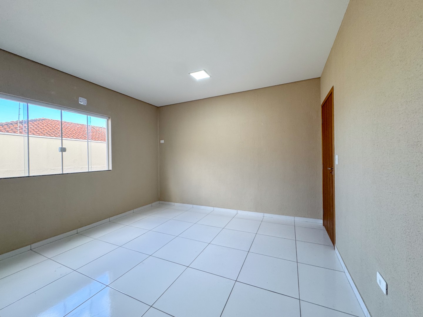 Casa Comercial para locação no bairro Jardim Londrilar de Londrina - Foto 31