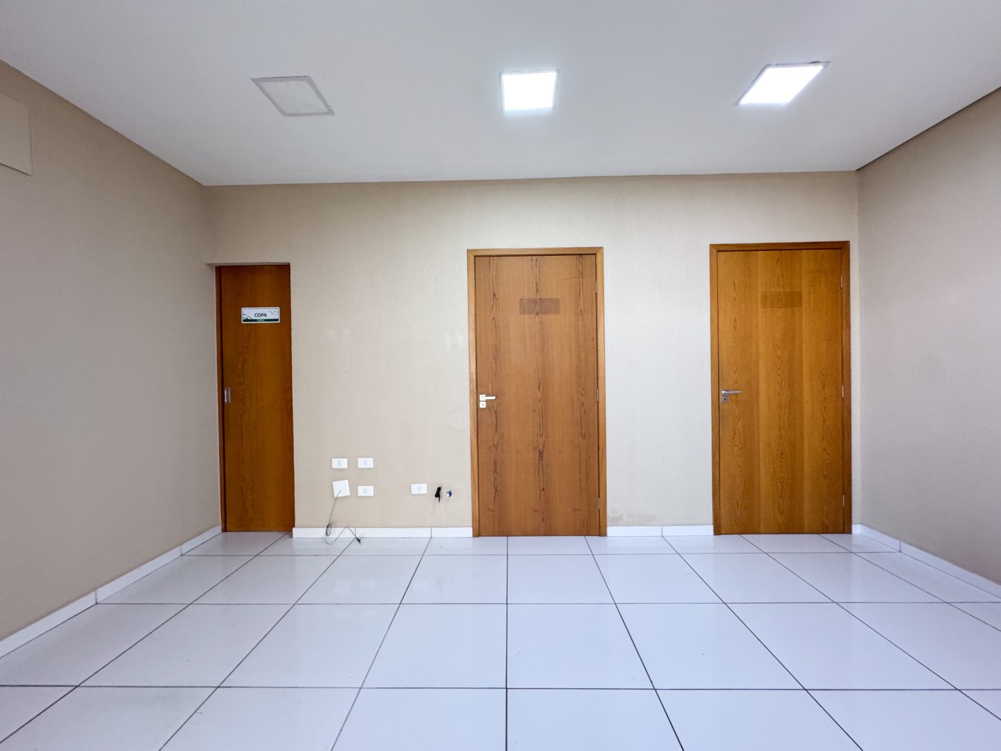 Casa Comercial para locação no bairro Jardim Londrilar de Londrina - Foto 36