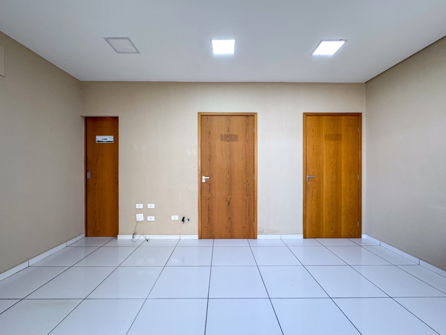 Casa Comercial para locação no bairro Jardim Londrilar de Londrina - Foto 45