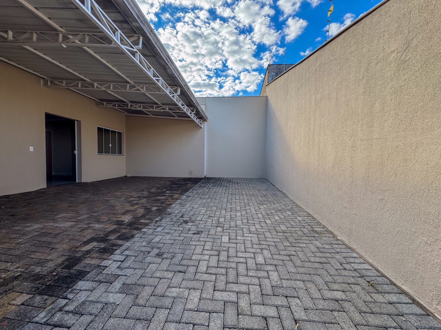 Casa Comercial para locação no bairro Jardim Londrilar de Londrina - Foto 56