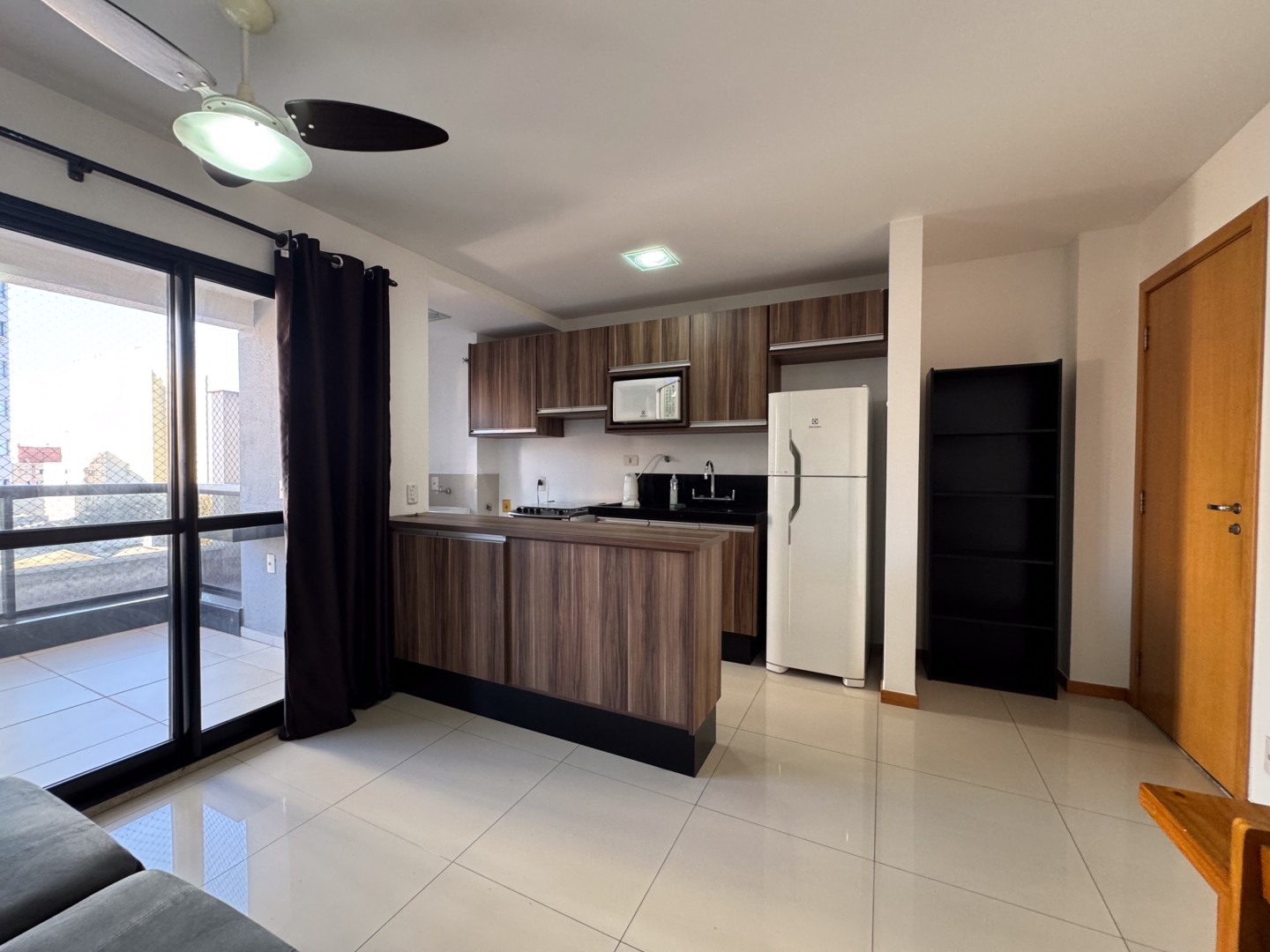 Apartamento para locação no bairro Centro de Londrina - Foto 4
