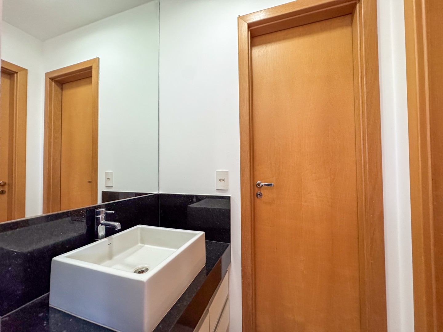 Apartamento para locação no bairro Centro de Londrina - Foto 16