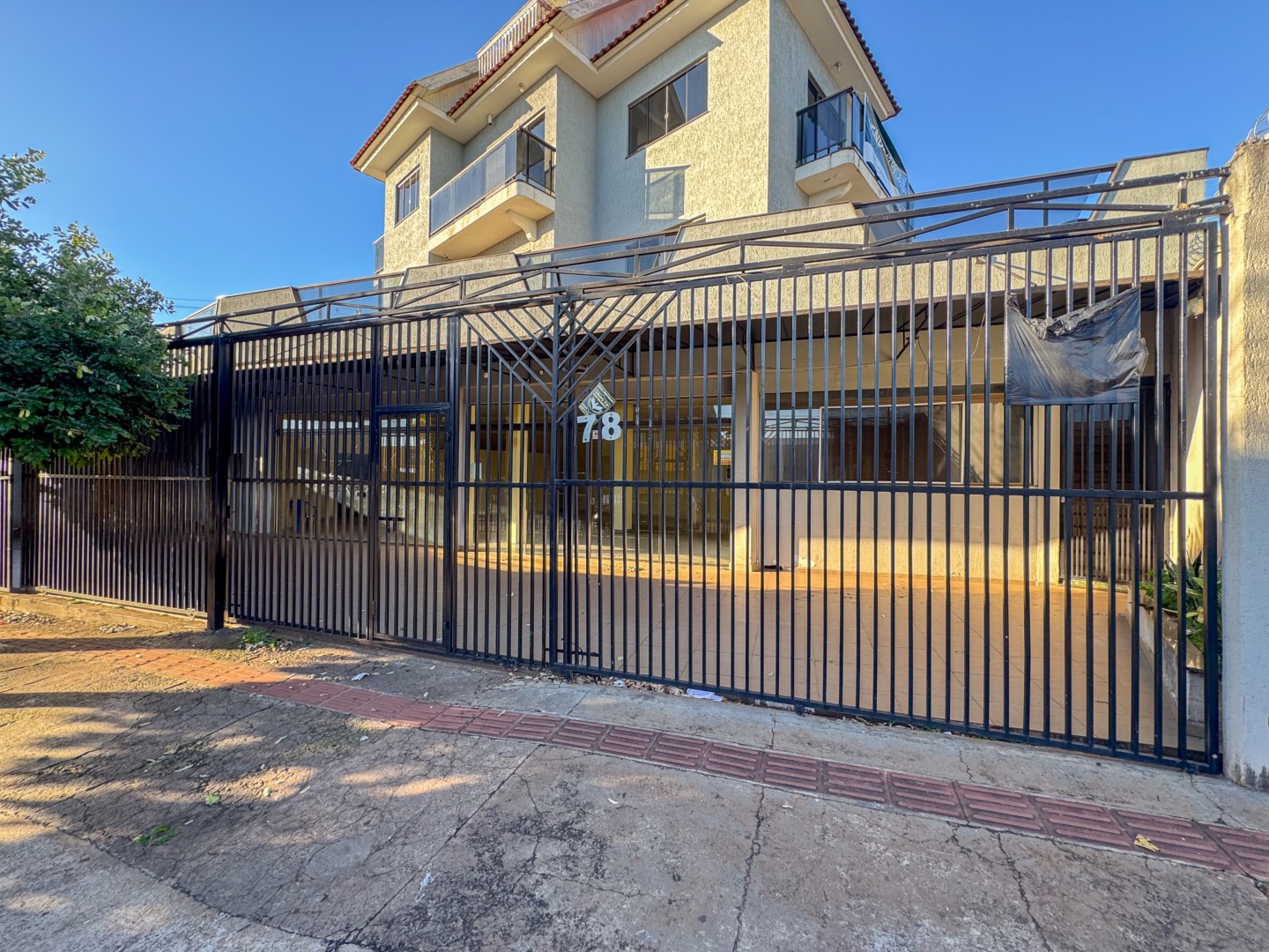 Casa Residencial para venda no Professora Marieta em Londrina com 294,16m² por R$ 1.590.000