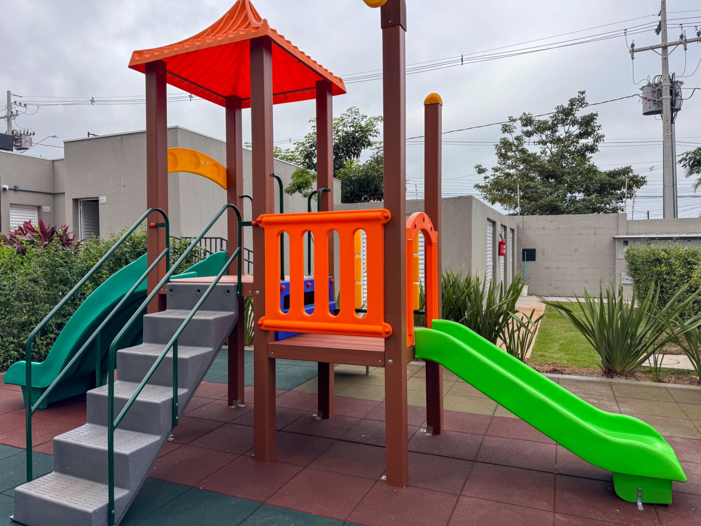 Apartamento para locação no bairro California de Londrina - Foto 17