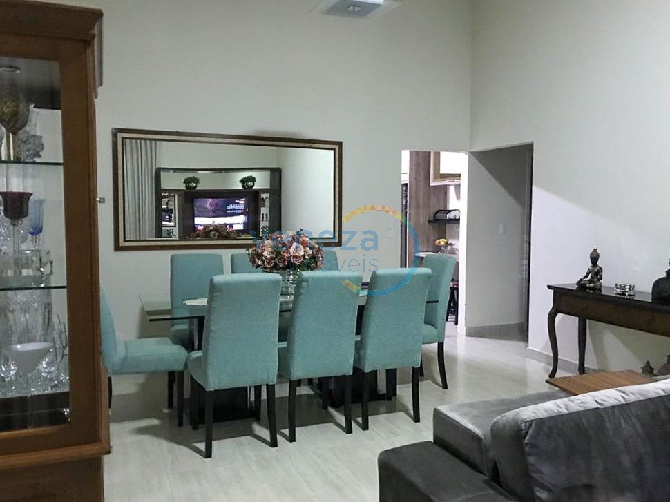 Casa Residencial para venda no Centro em Cambe com 160m² por R$
                                                                                                                                                870.000,00                                                                                                                                        