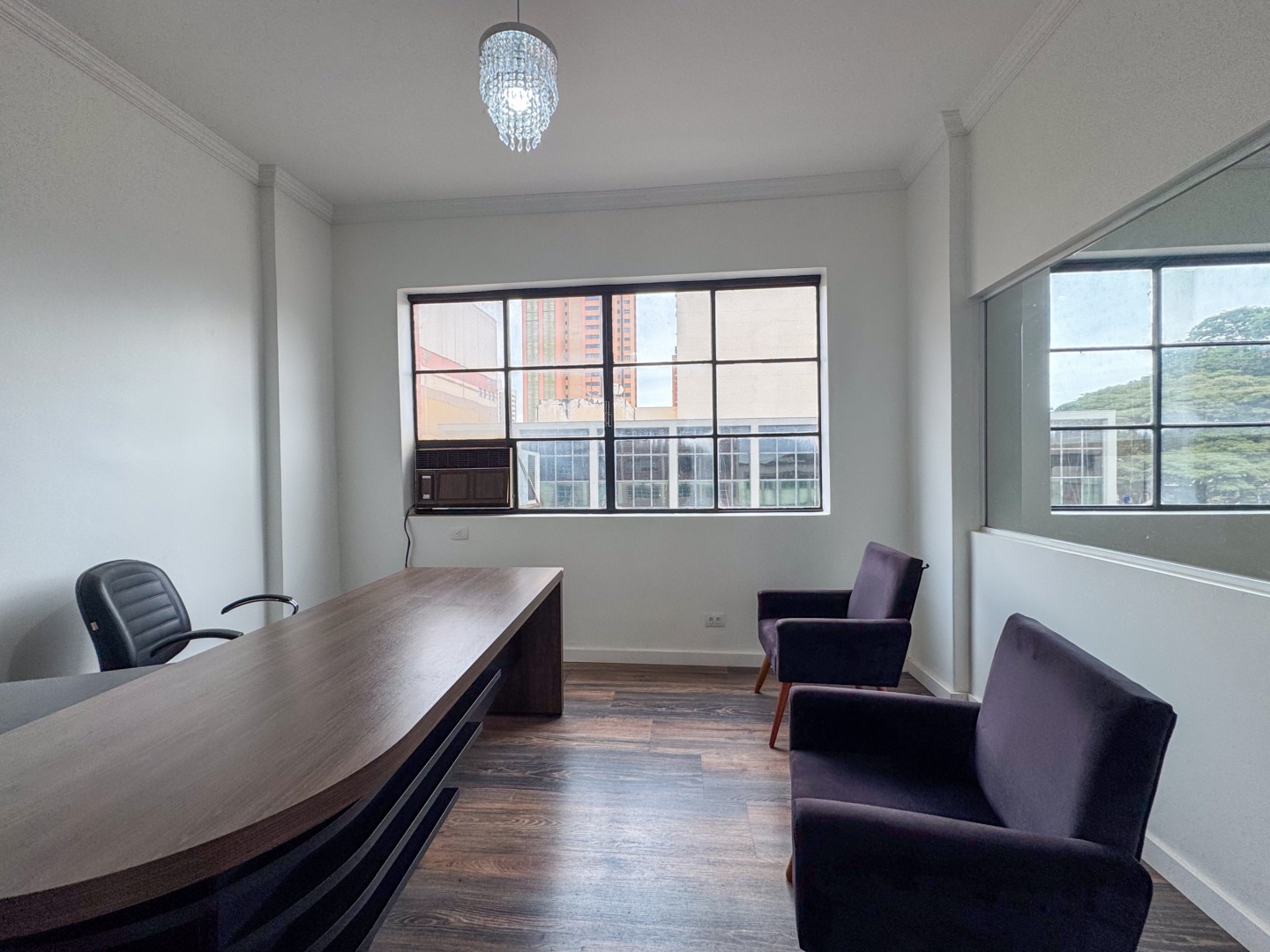 Sala para locação no bairro Centro de Londrina - Foto 9