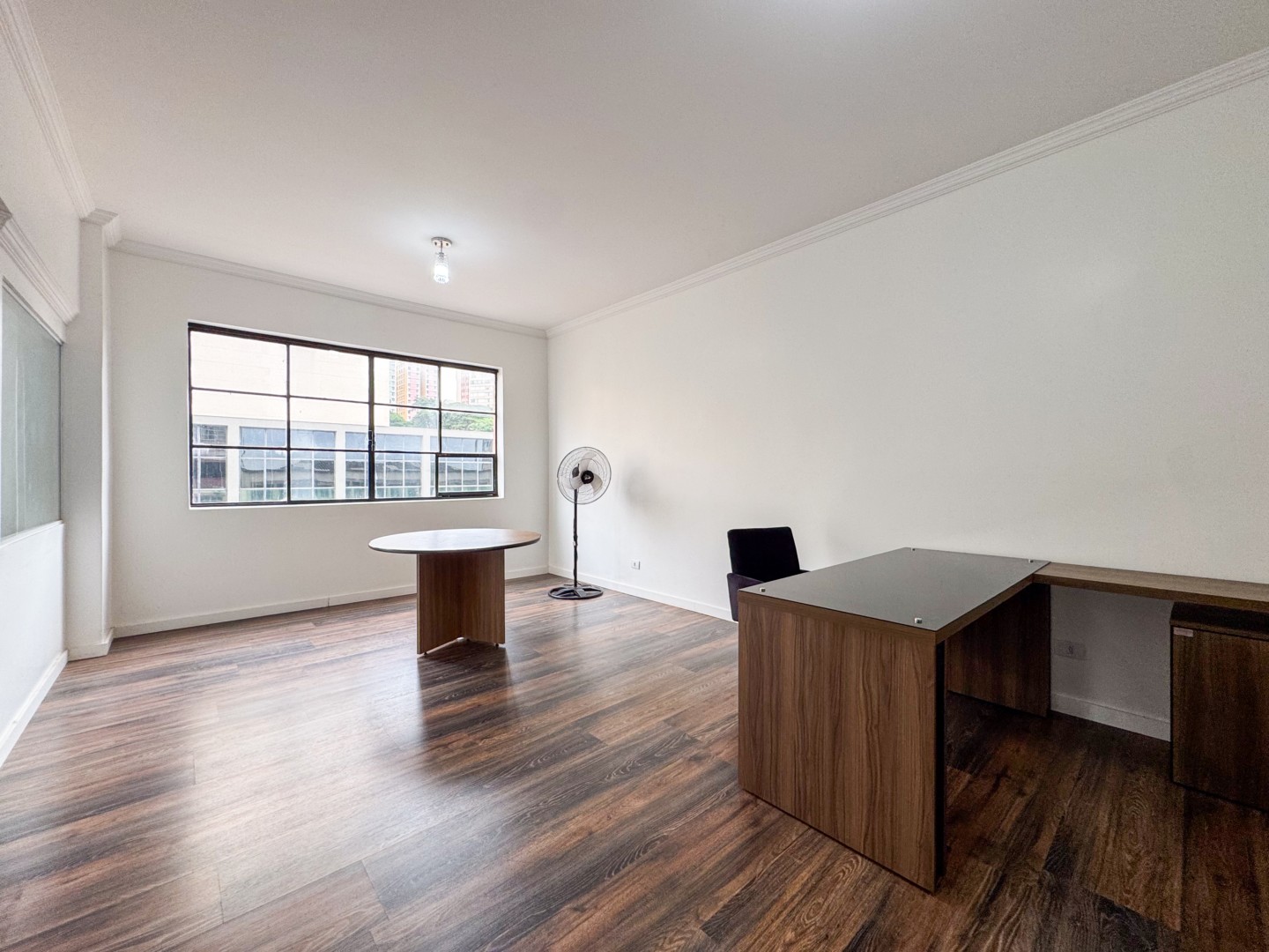 Sala para locação no bairro Centro de Londrina - Foto 17