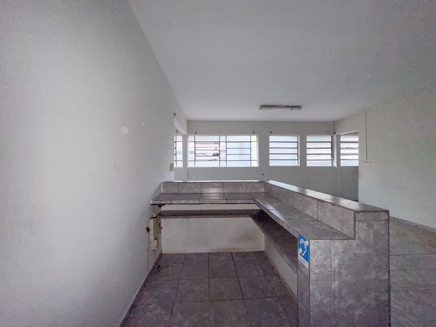 Sala para locação no bairro Centro de Londrina - Foto 7