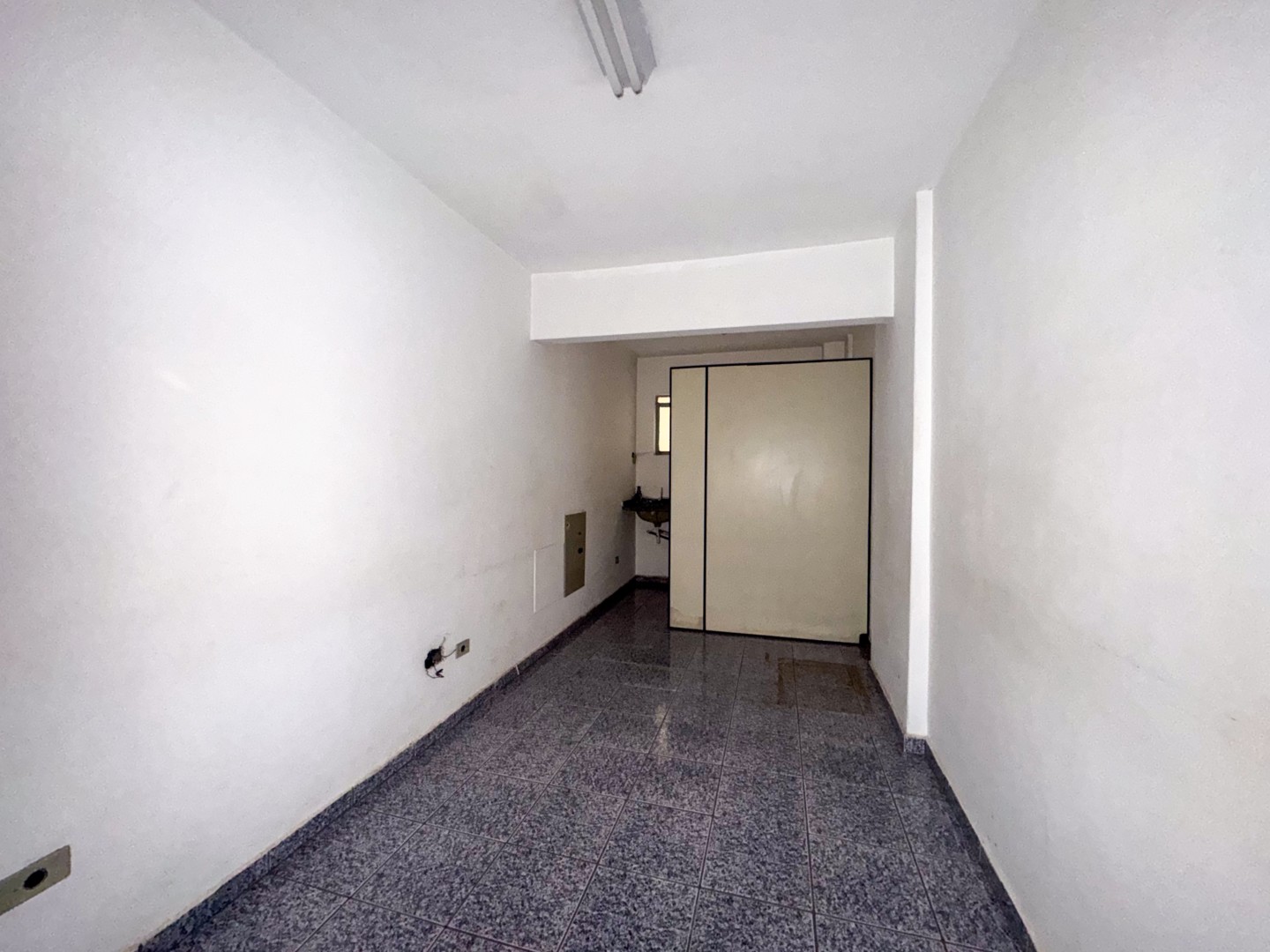 Sala para locação no bairro Centro de Londrina - Foto 10