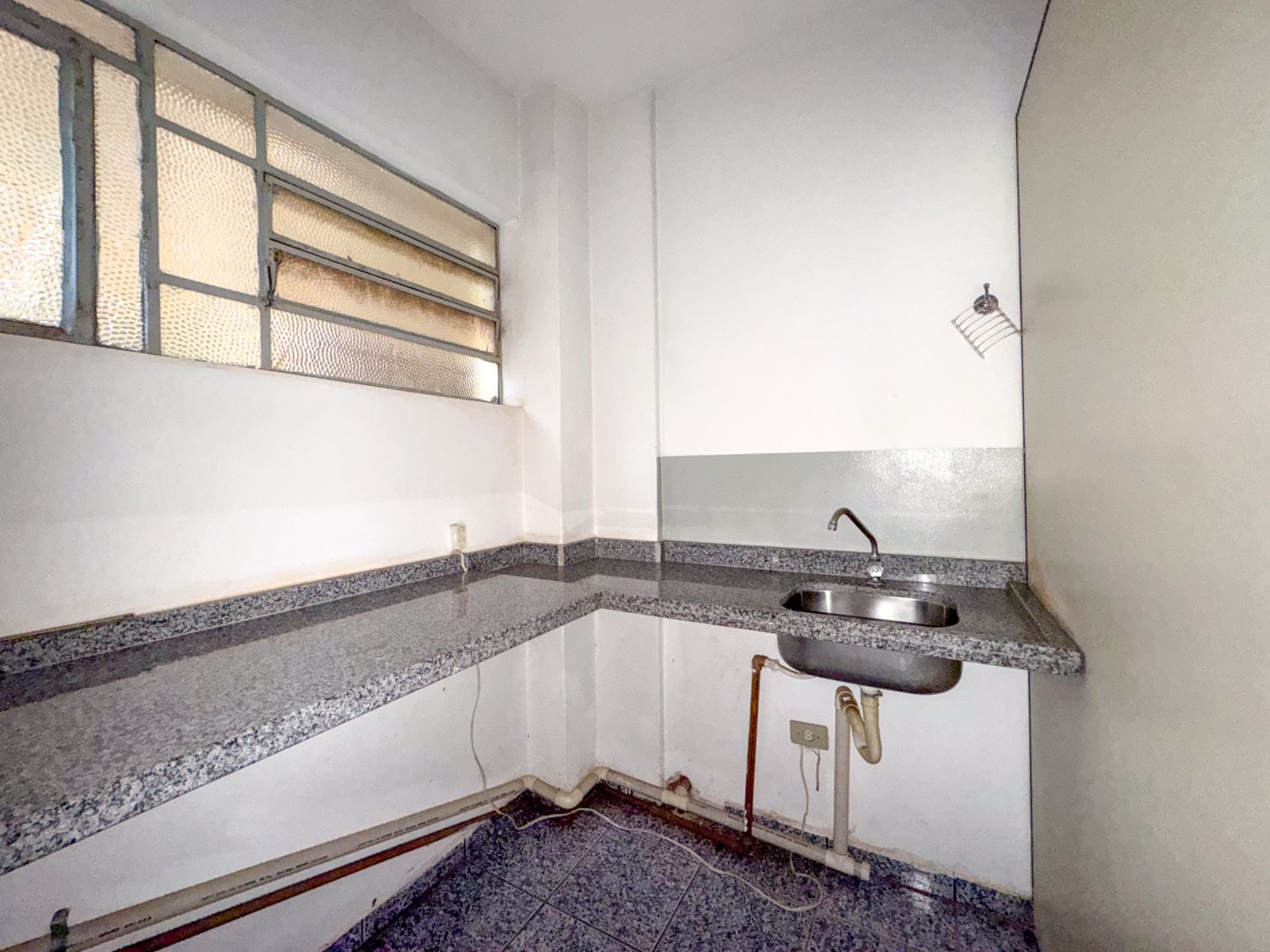 Sala para locação no bairro Centro de Londrina - Foto 17