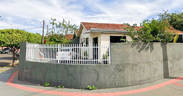 Casa Residencial para venda no Conjunto Cafezal 1 em Londrina com 180,15m² por R$ 550.000