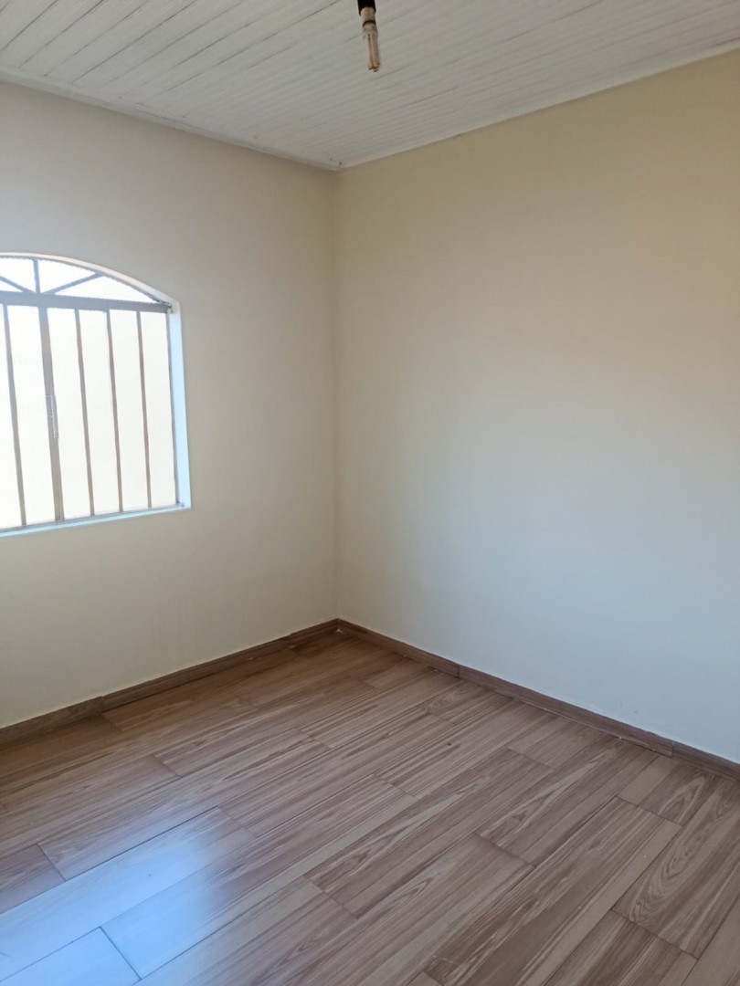 Casa Residencial para locação no bairro Parigot de Souza de Londrina - Foto 10