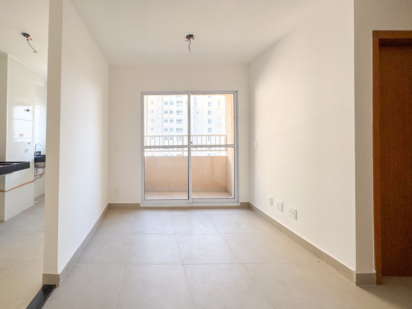 Apartamento para alugar em Cidade Industrial Ii, Londrina — Portal Chave Fácil