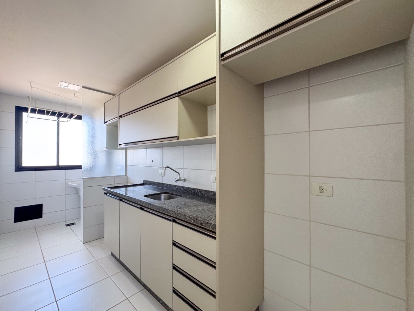 Apartamento para locação no bairro Brasil de Londrina - Foto 12