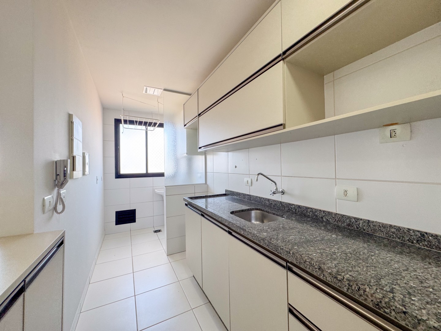 Apartamento para locação no bairro Brasil de Londrina - Foto 13