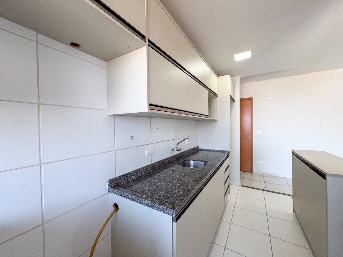 Apartamento para locação no bairro Brasil de Londrina - Foto 14