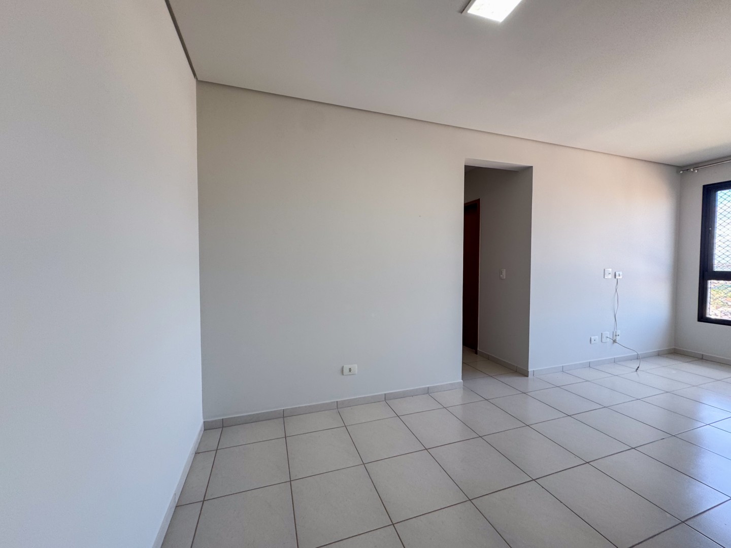 Apartamento para locação no bairro Brasil de Londrina - Foto 10