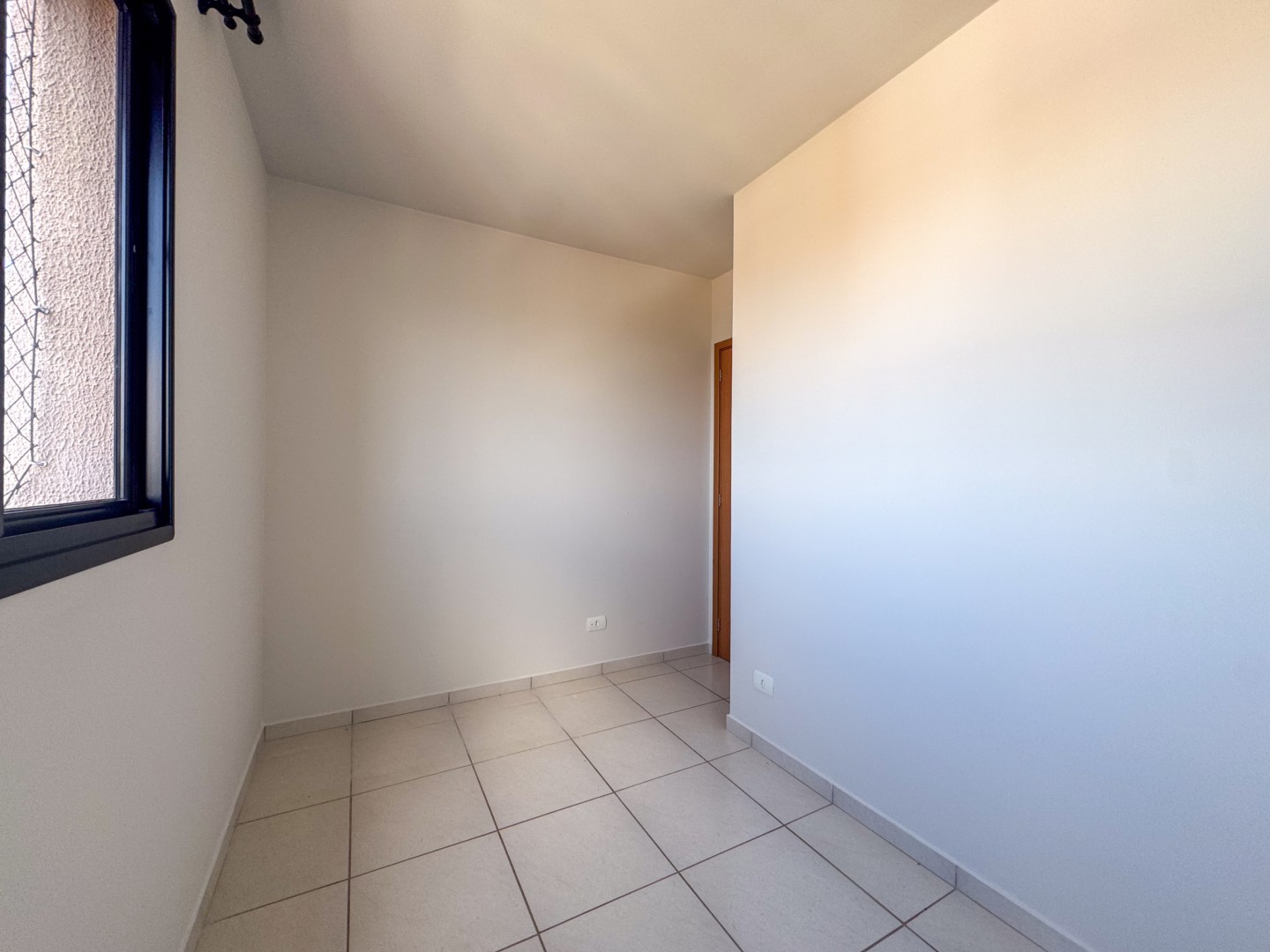 Apartamento para locação no bairro Brasil de Londrina - Foto 26