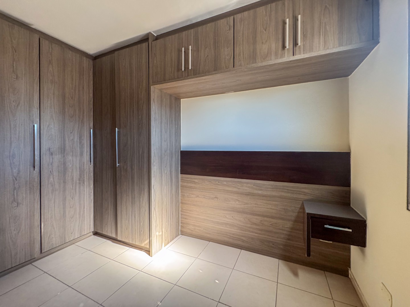 Apartamento para venda no bairro Nossa Senhora de Lourdes de Londrina - Foto 8