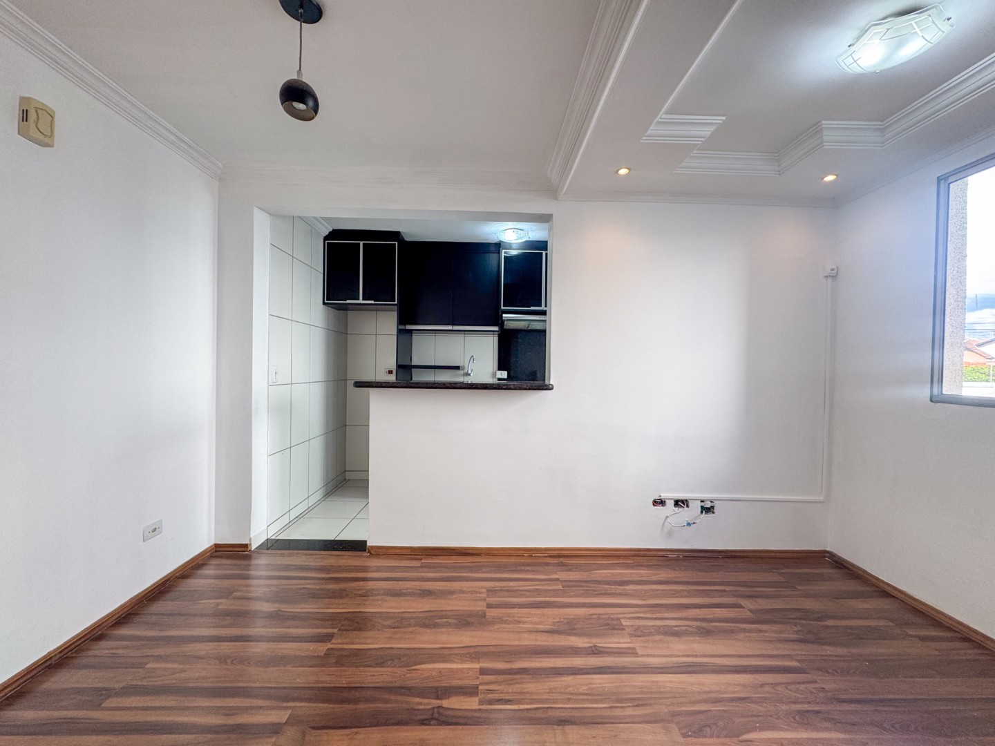 Apartamento para locacao no Centro em Londrina com 68,29m² por R$ 1.300,00  - Foto 2