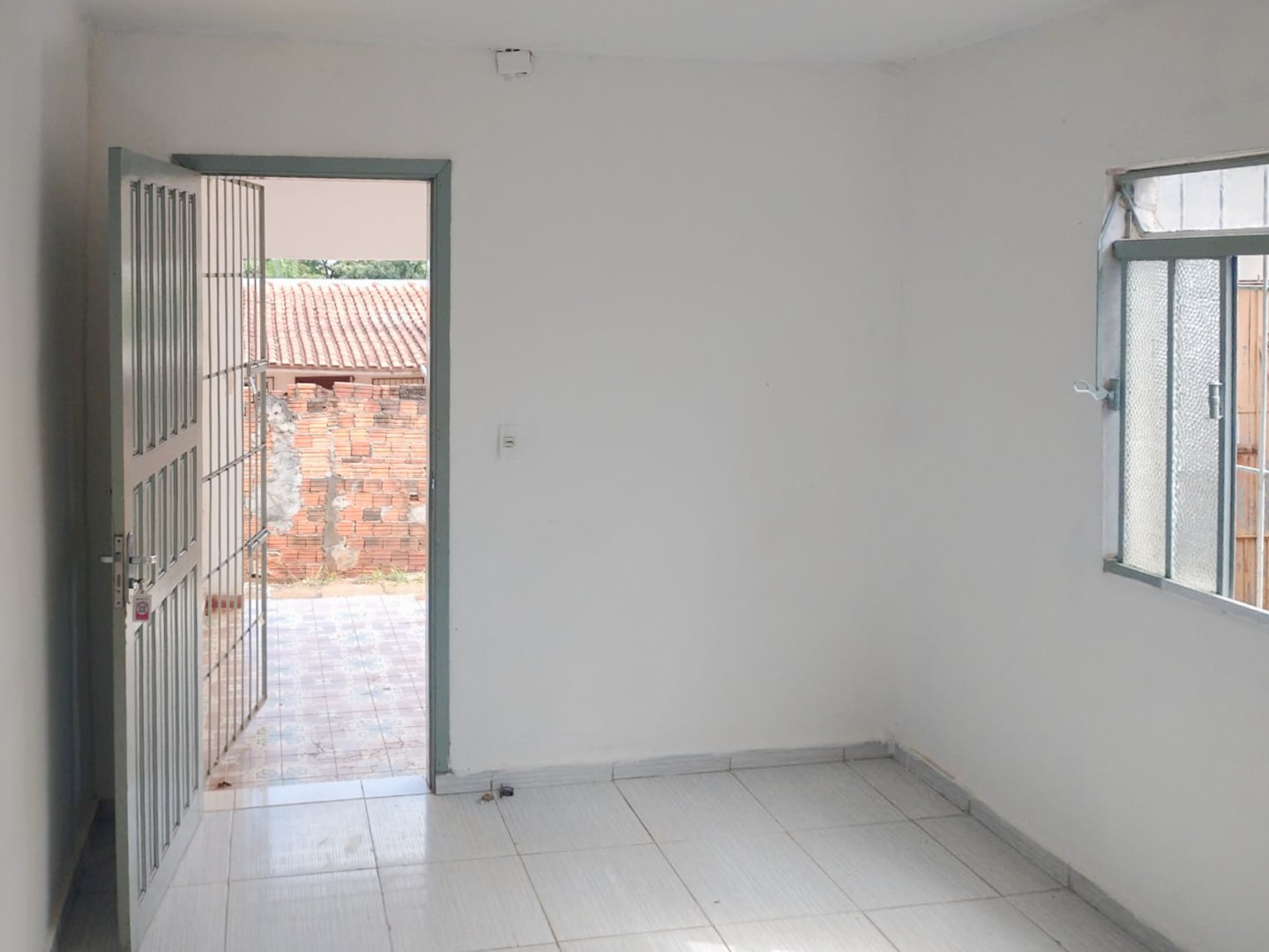 Casa Residencial para venda no bairro Bancarios de Londrina - Foto 7