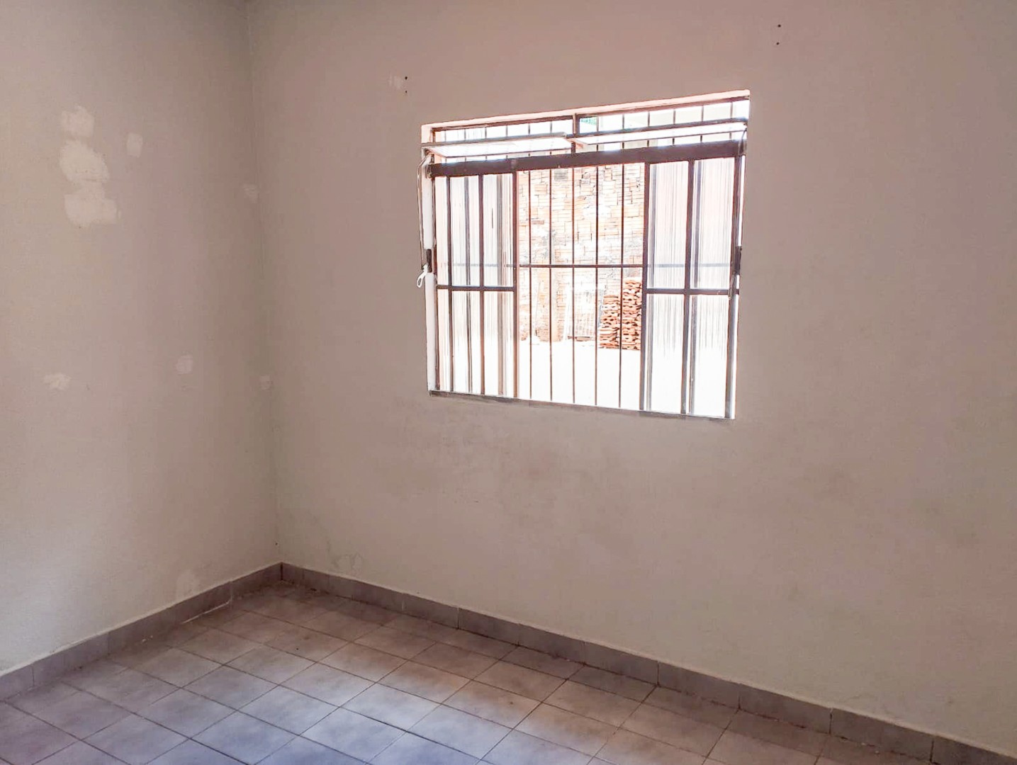 Casa Residencial para venda no bairro Bancarios de Londrina - Foto 4