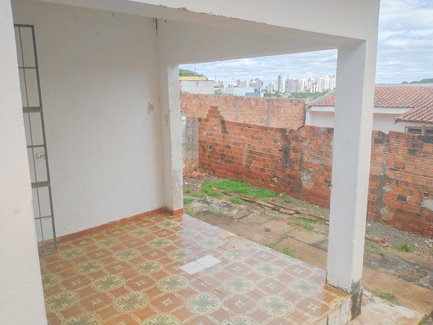 Casa Residencial para venda no bairro Bancarios de Londrina - Foto 15