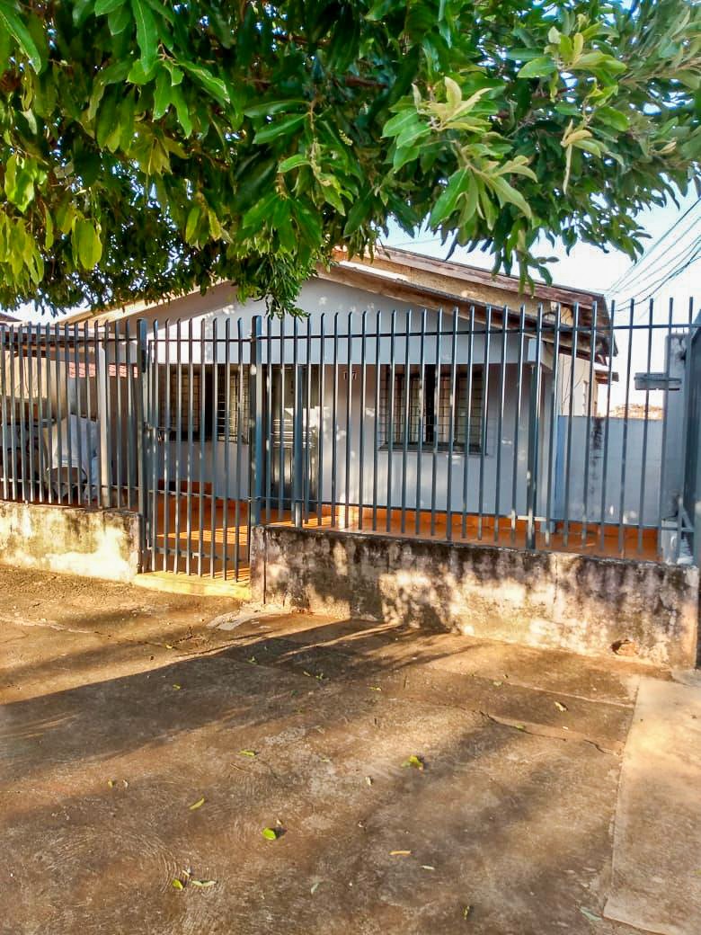 Casa Residencial para venda no bairro Bancarios de Londrina - Foto 19