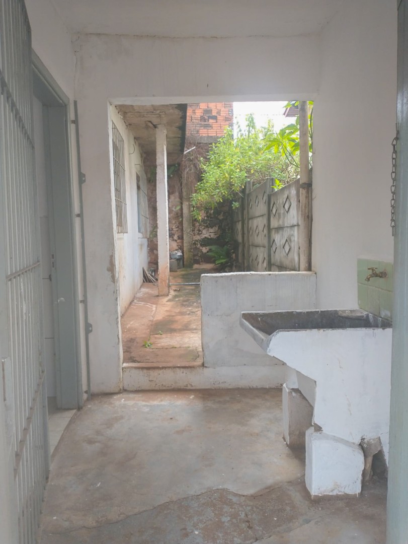 Casa Residencial para venda no bairro Bancarios de Londrina - Foto 14