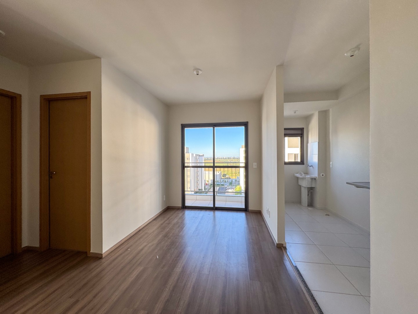 Apartamento para alugar em Industrias Leves, Londrina — Portal Chave Fácil