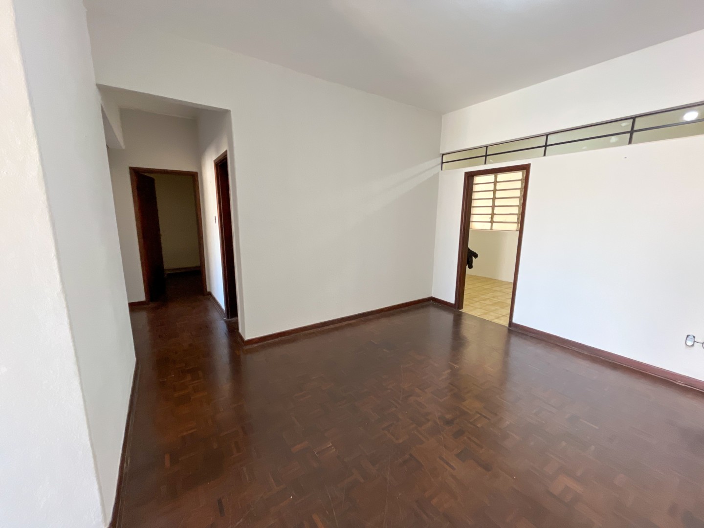 Apartamento para locação no bairro Centro de Londrina - Foto 6